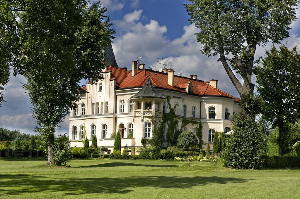 Palac Brzezno Spa & Golf Oborniki Śląskie Esterno foto