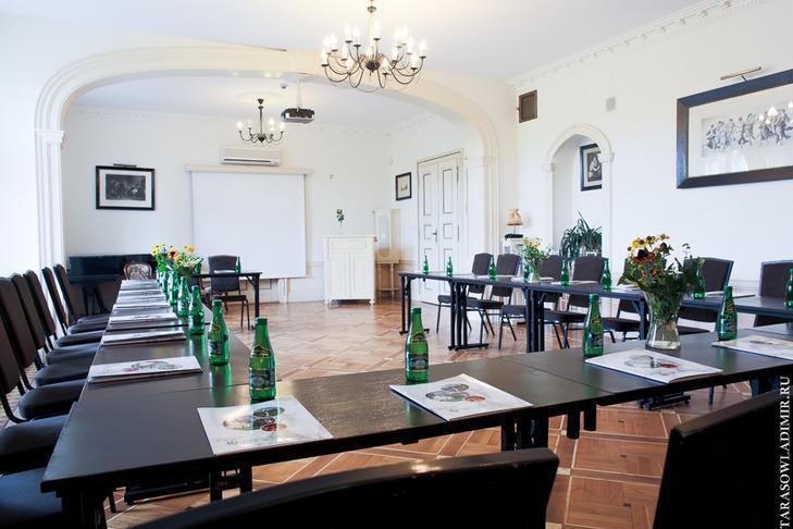 Palac Brzezno Spa & Golf Oborniki Śląskie Esterno foto